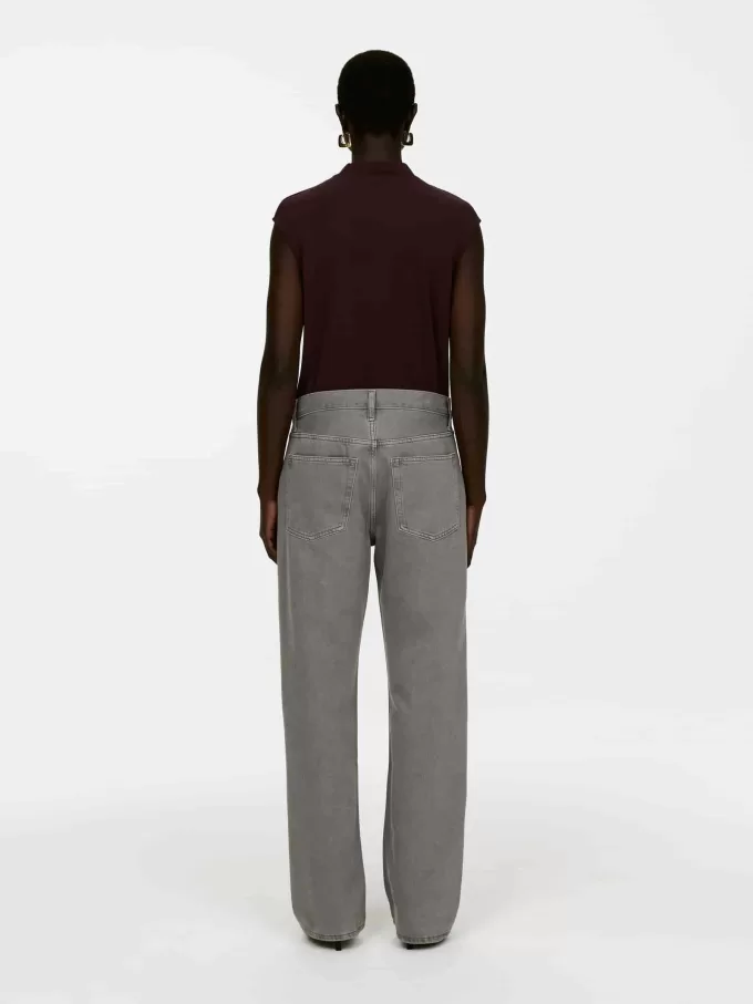 Ärmelloses Oberteil mit Stehkragen Ärmelloses Oberteil mit Stehkragen