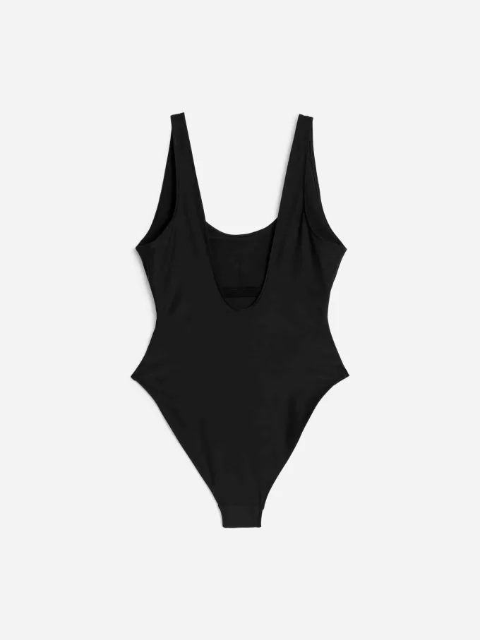 Badeanzug mit U-Ausschnitt Badeanzug mit U-Ausschnitt