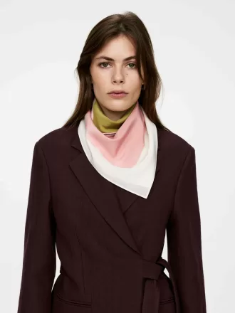 Bedruckter Seidenschal