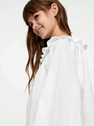 Bluse mit Rüschenkragen Bluse mit Rüschenkragen