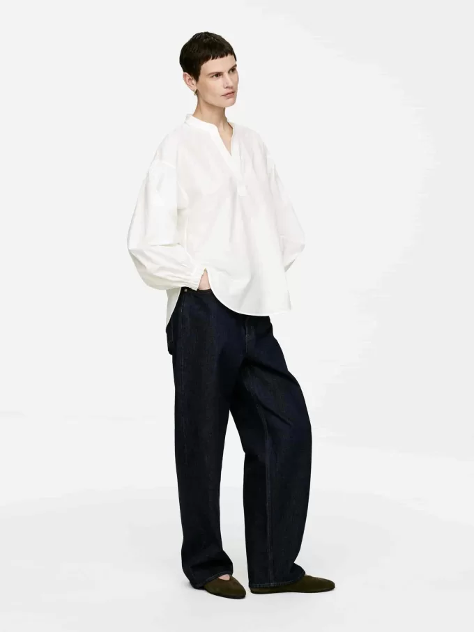 Bluse mit voluminösen Ärmeln Bluse mit voluminösen Ärmeln