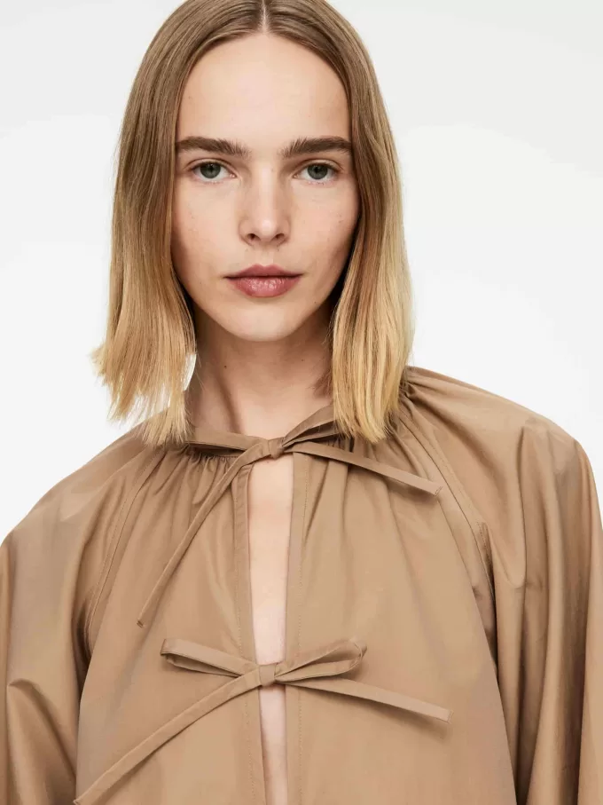 Bluse zum Binden vorne Bluse zum Binden vorne