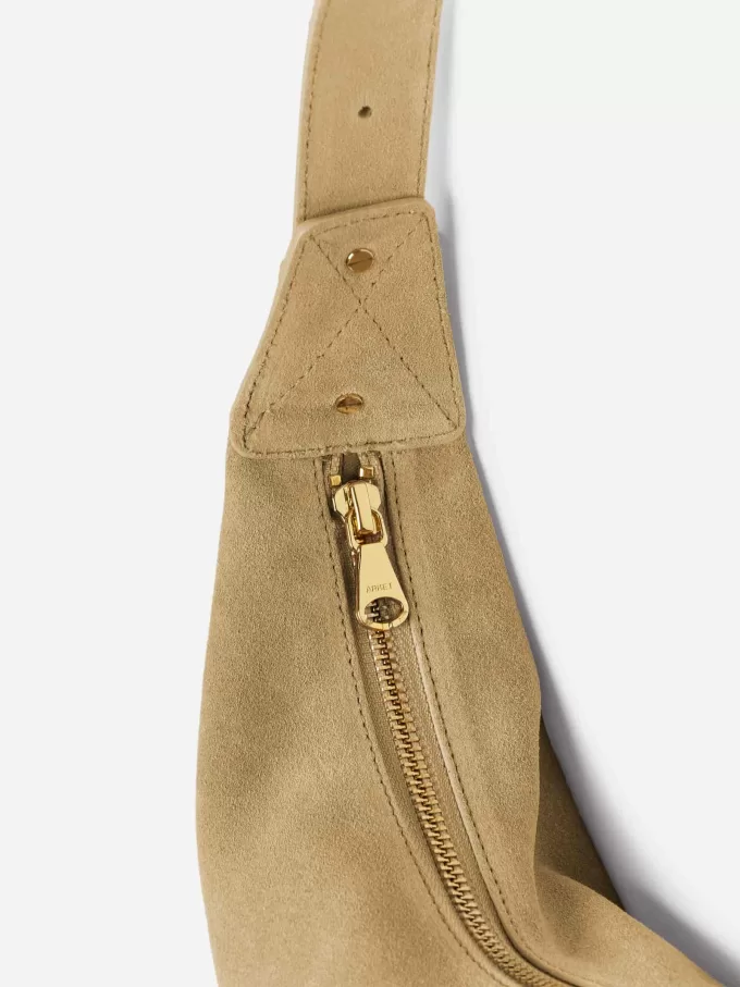 Geschwungene Wildledertasche Geschwungene Wildledertasche