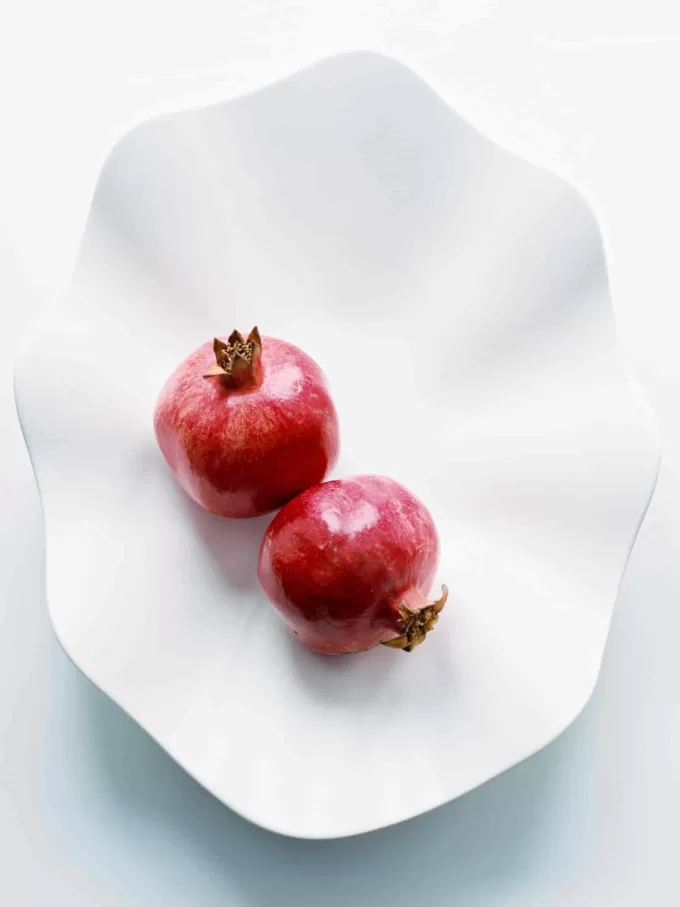 Gewellte Steinzeugschale Gewellte Steinzeugschale