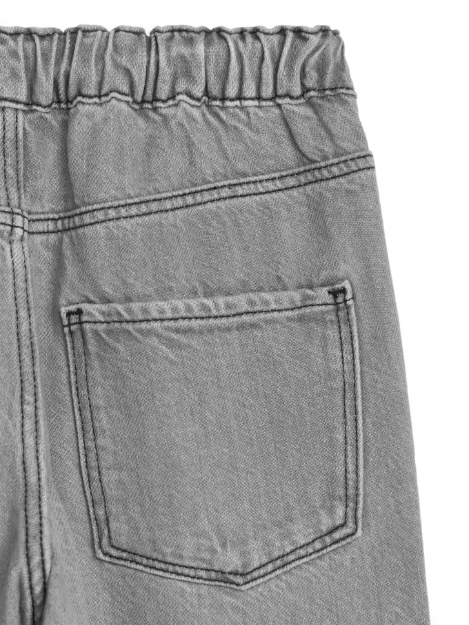 Jeanshose zum Hineinschlüpfen Jeanshose zum Hineinschlüpfen