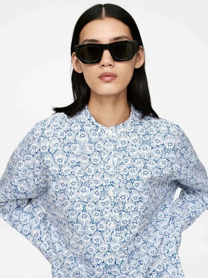 Kleid mit Baumwolldruck Kleid mit Baumwolldruck