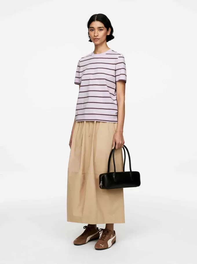 LILY Leichtes T-Shirt