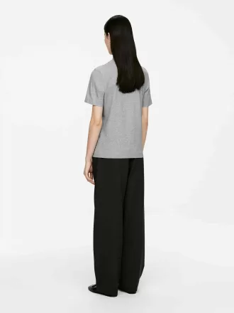 LILY Leichtes T-Shirt LILY Leichtes T-Shirt