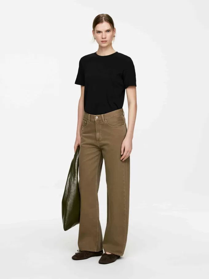 LILY Leichtes T-Shirt LILY Leichtes T-Shirt