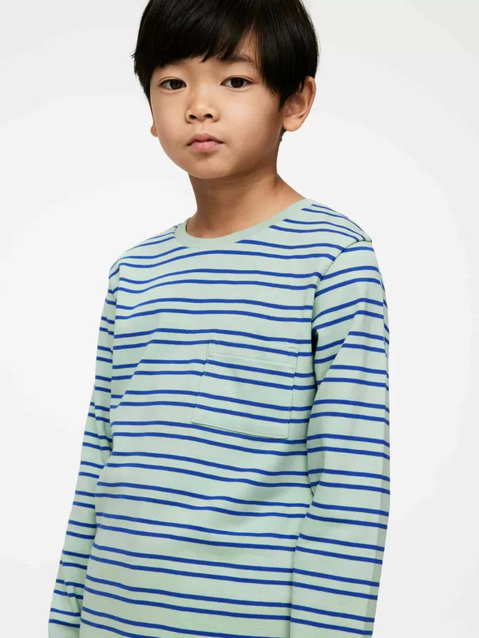 Langärmliges T-Shirt Langärmliges T-Shirt