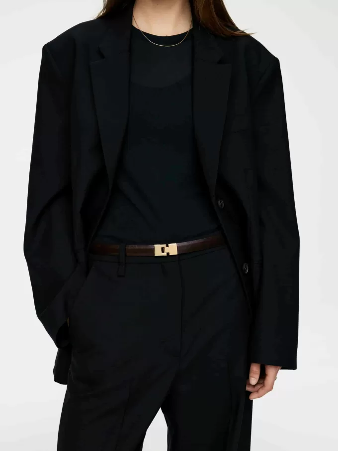 Ledergürtel mit Schnalle Ledergürtel mit Schnalle