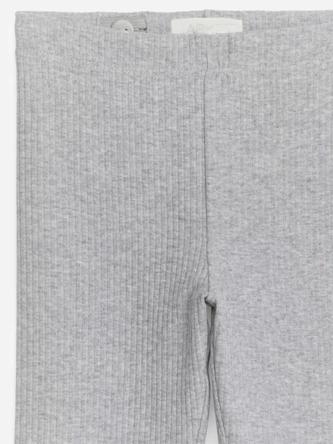 Leggings aus geripptem Jersey Leggings aus geripptem Jersey