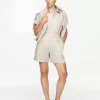 Leinenshorts mit hoher Taille Leinenshorts mit hoher Taille