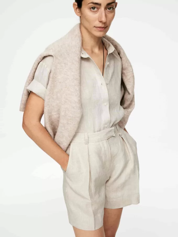 Leinenshorts mit hoher Taille Leinenshorts mit hoher Taille