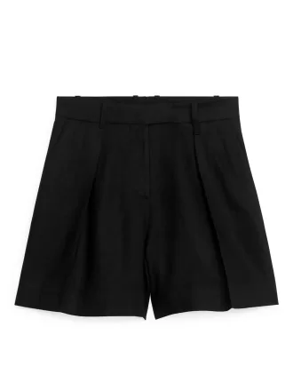 Leinenshorts mit hoher Taille