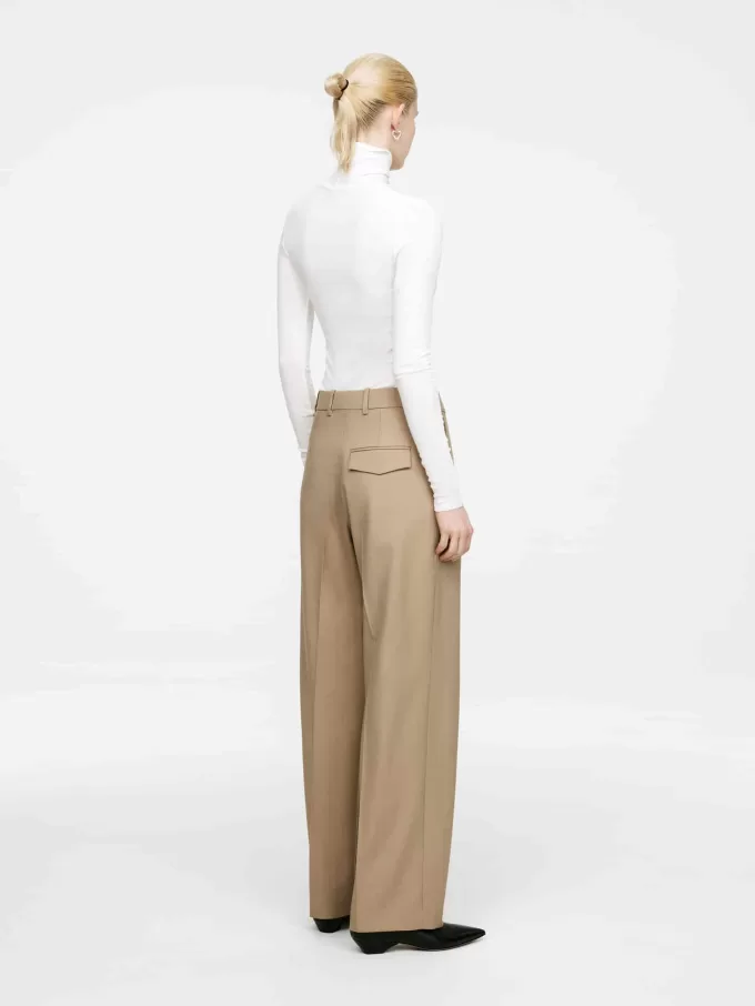 Maßgeschneiderte Hose mit hoher Taille Maßgeschneiderte Hose mit hoher Taille