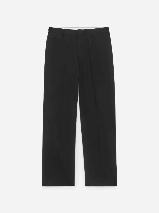 Maßgeschneiderte Hose mit weiter Passform Maßgeschneiderte Hose mit weiter Passform