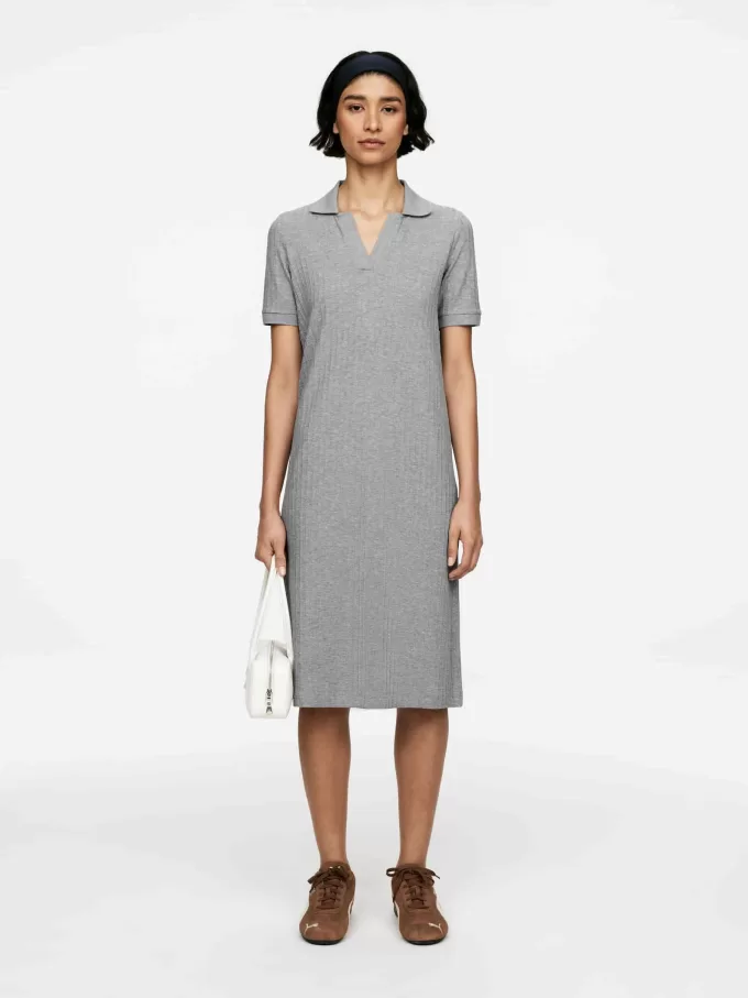 Polokleid aus Rippstrick Polokleid aus Rippstrick