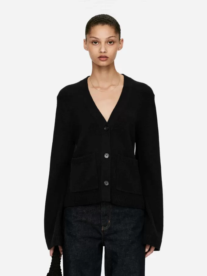 Strickjacke aus Wolle Strickjacke aus Wolle