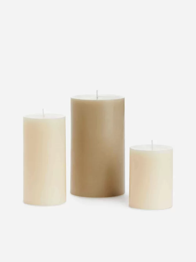 Stumpenkerze 15 cm Stumpenkerze 15 cm