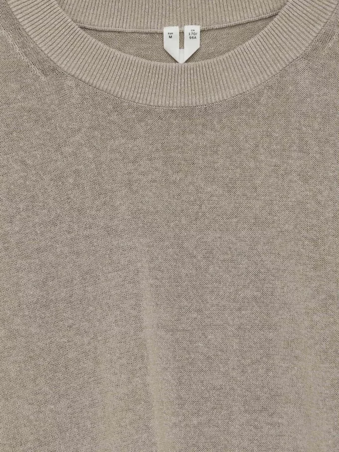 T-Shirt aus Leinen-Baumwoll-Mischung T-Shirt aus Leinen-Baumwoll-Mischung