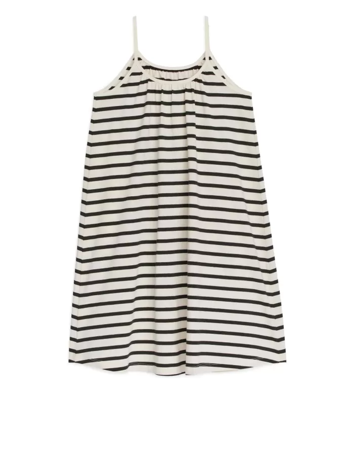 Trägerkleid aus Baumwolle Trägerkleid aus Baumwolle