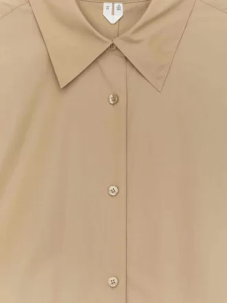 Übergroßes Hemdkleid