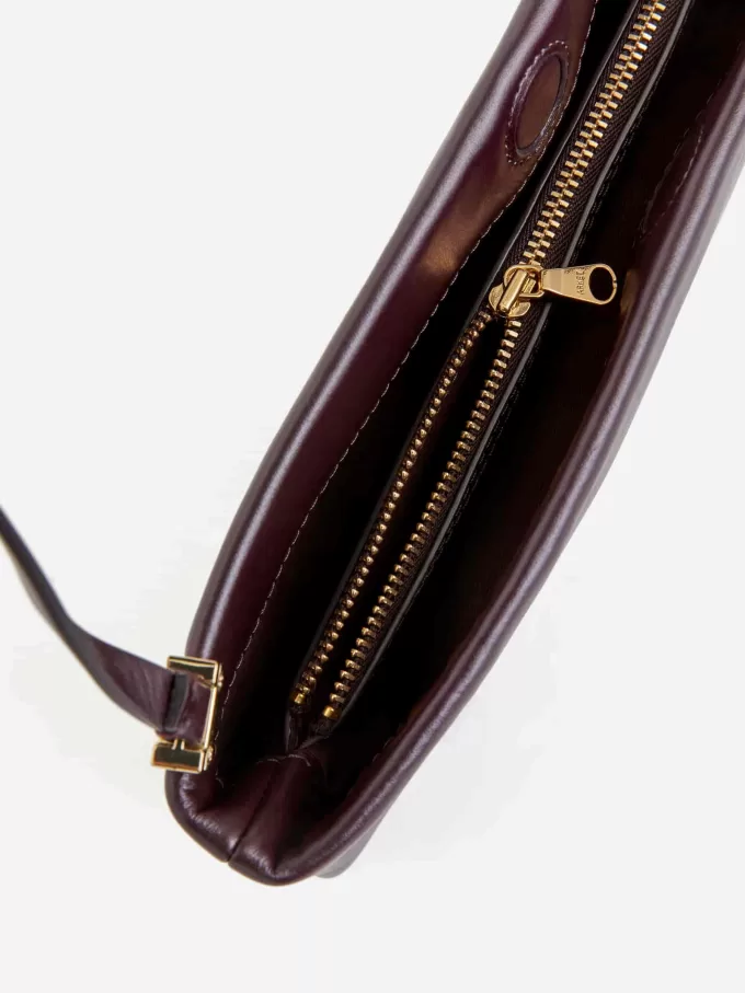 Umhängetasche aus Leder Umhängetasche aus Leder