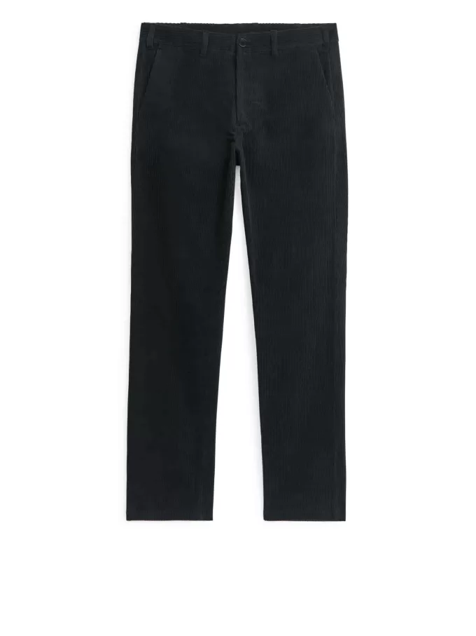 Cord-Chinos mit gerader Passform Cord-Chinos mit gerader Passform