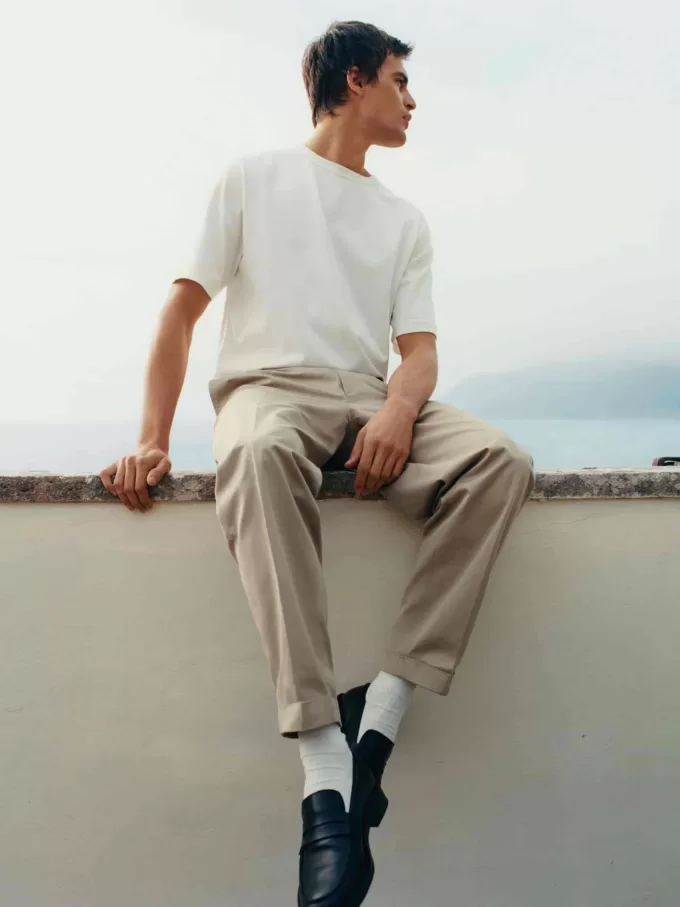 Mittelschweres T-Shirt Mittelschweres T-Shirt