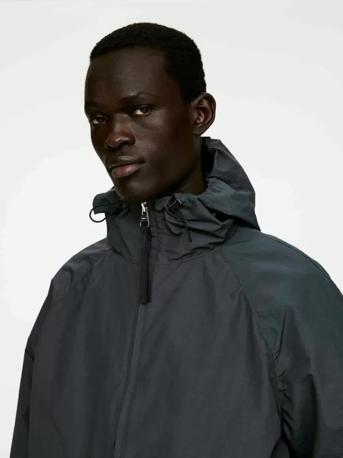 Lässiger Windjacke