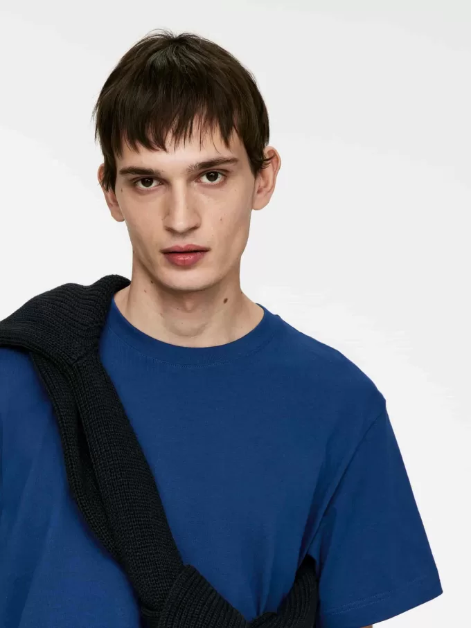 Mittelschweres T-Shirt Mittelschweres T-Shirt