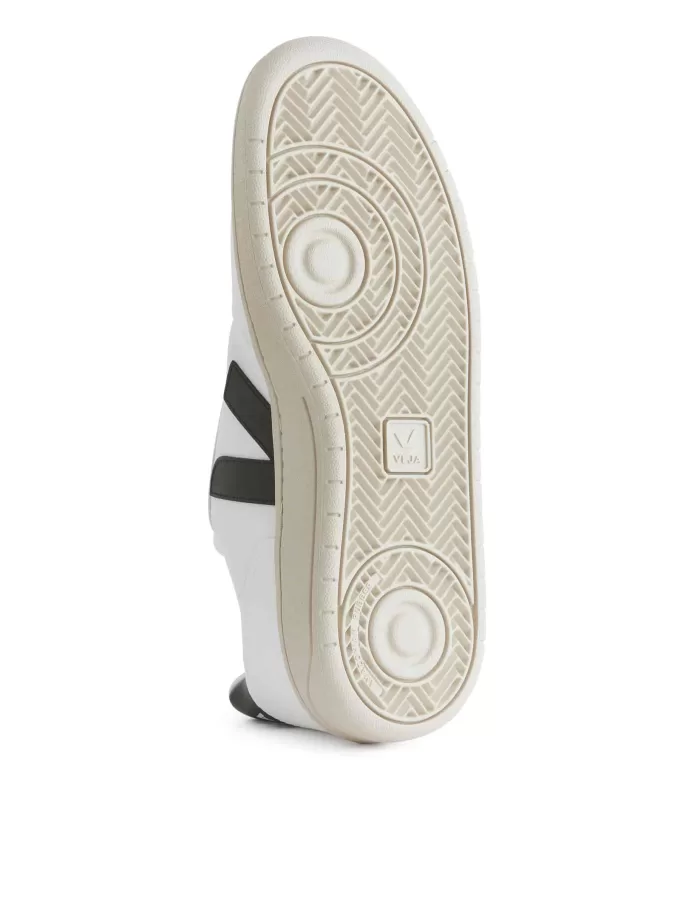 Veja V-10-Trainer Veja V-10-Trainer